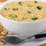 Fragrant cheese soup with broccoli