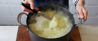 What to cook from boiled potatoes if they are left in their skins or without. Recipes are quick, delicious in the oven, microwave 