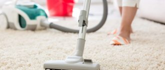 Characteristics of vacuum cleaners by suction power