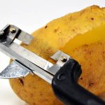 How to store raw peeled potatoes