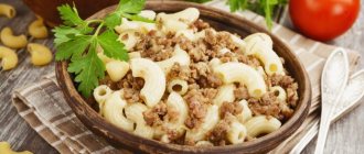 How to cook navy pasta with fried minced meat