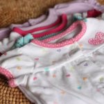 Как вывести пятна с детской одежды