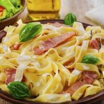 carbonara with bacon and cream