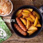 Country-style potatoes in a frying pan