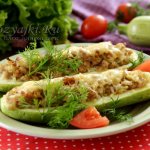 Zucchini boats with minced meat