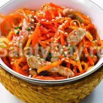 Carrot salad with pork meat
