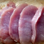Sliced ​​pork tenderloin before cooking