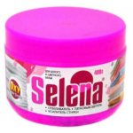 Отбеливатель и пятновыводитель 2 в 1 Selena отстирывает пятна любого характера, оставляет приятный запах. Средняя цена — от 70 ₽