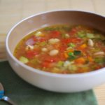 Vegetable soup with bell pepper