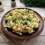 Beijing salad with chicken and croutons
