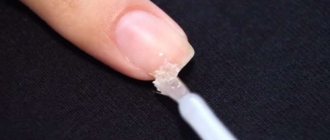 repairing nails with a tea bag