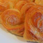 Sugar buns Hearts - delicious homemade baked goods