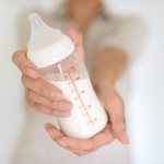 Стерилизация бутылочек для новорожденных в микроволновке