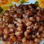 Stewed beans with vegetables - a very tasty and quick recipe
