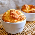 Curd soufflé in the oven with apples
