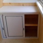 Built-in heating cabinet on the balcony